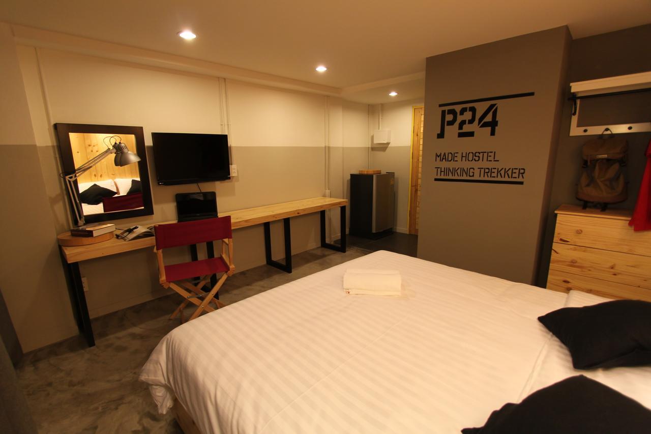 P24 At Kaset Hotel Bangkok Buitenkant foto
